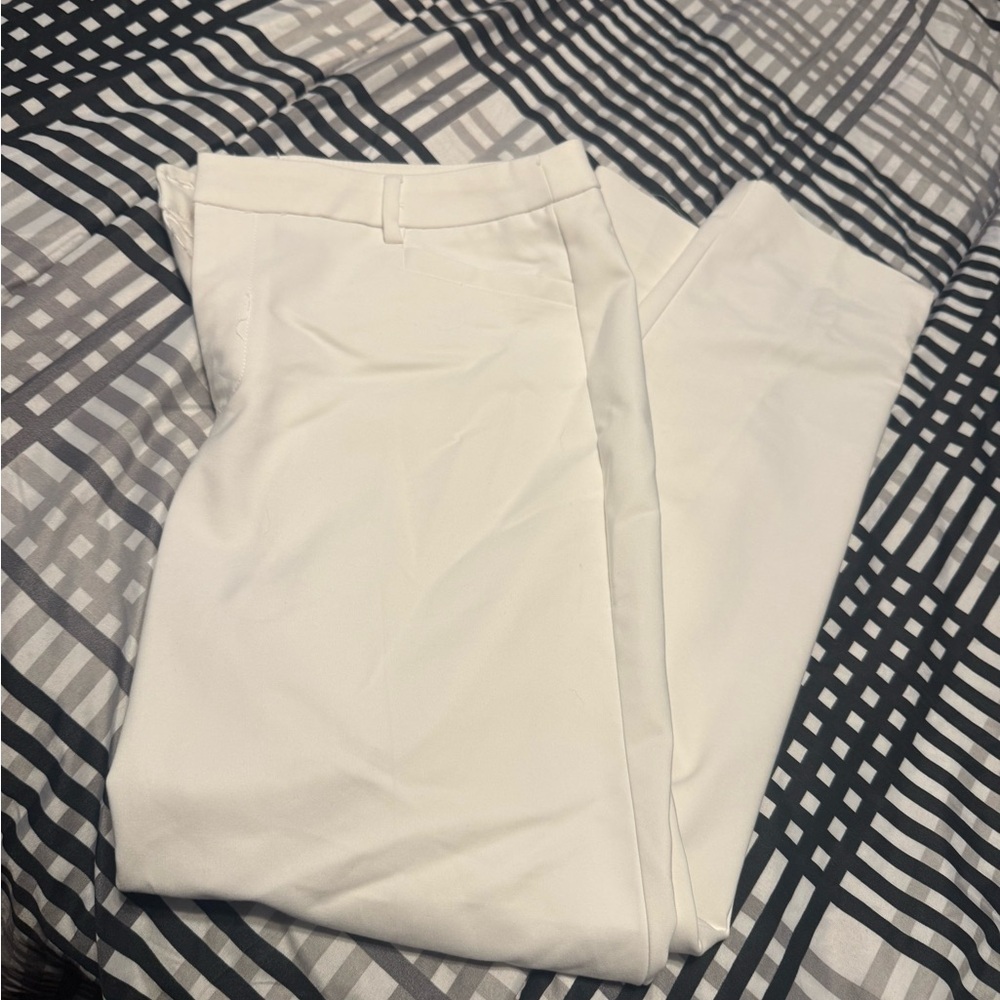 Love Tree Women’s White Dress Pants – Size 10 🤍 Chic and timeless